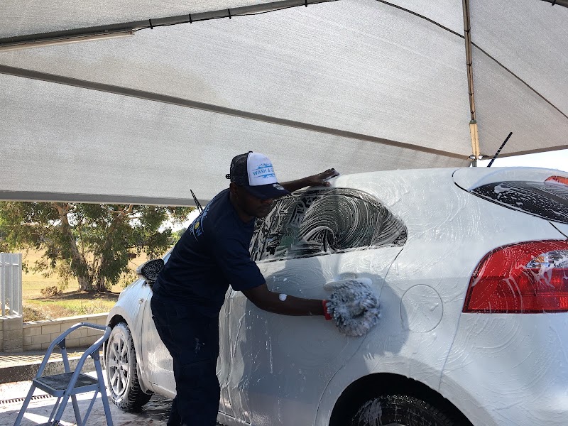 Wash & Glow Car Wash - Photo 3
